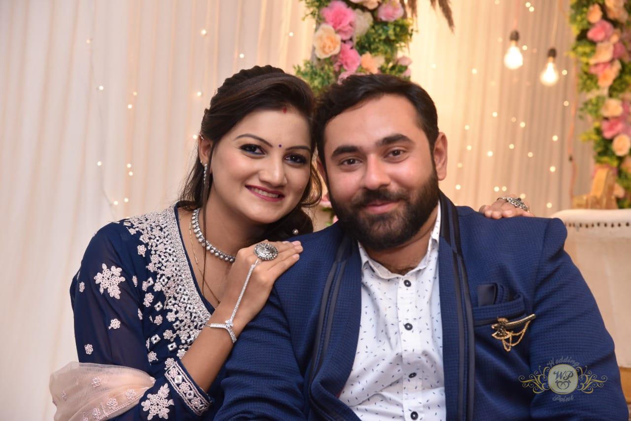 Chirag Karia & Vrutika Morajiya - WeddingPointIndia matrimonial success story - Happy Indian couple
