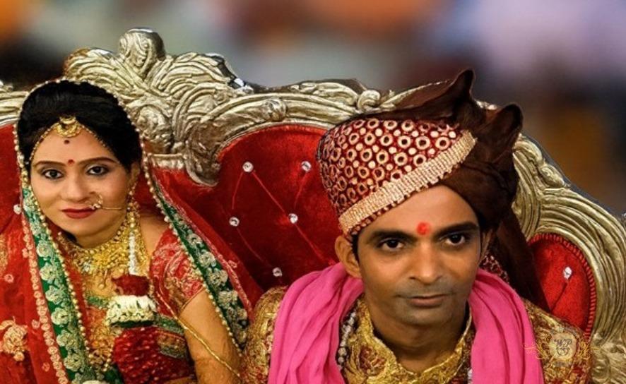 Punit Unadkat & Sneha Rachchh - WeddingPointIndia matrimonial success story - Happy Indian couple